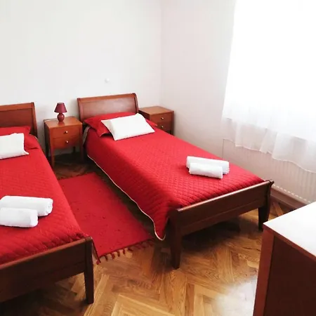 Laura - Cdn02085-dyd Apartment *